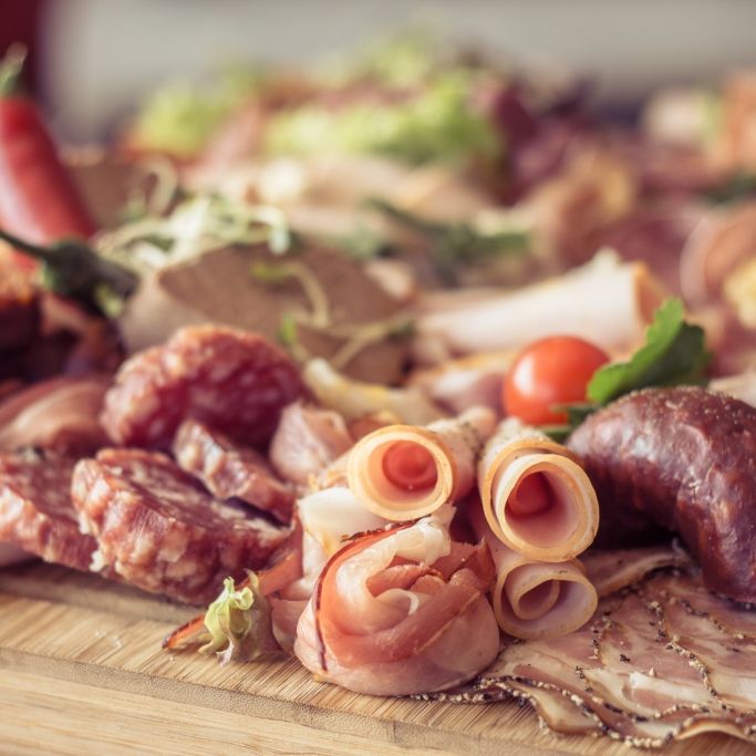 Ekel-Alarm bei Lidl - Discounter ruft Wurst-Spezialität zurück