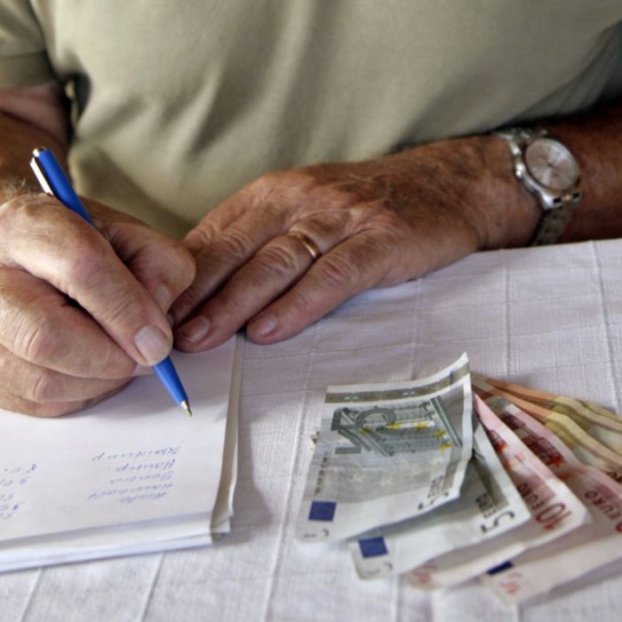 Durch die Rentenerhöhung im Juli geraten einige Rentner wieder über den Grundfreibetrag.