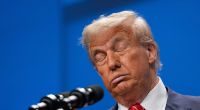 Donald Trump überrascht mit einem emotionalen Moment beim Nato-Gipfel.