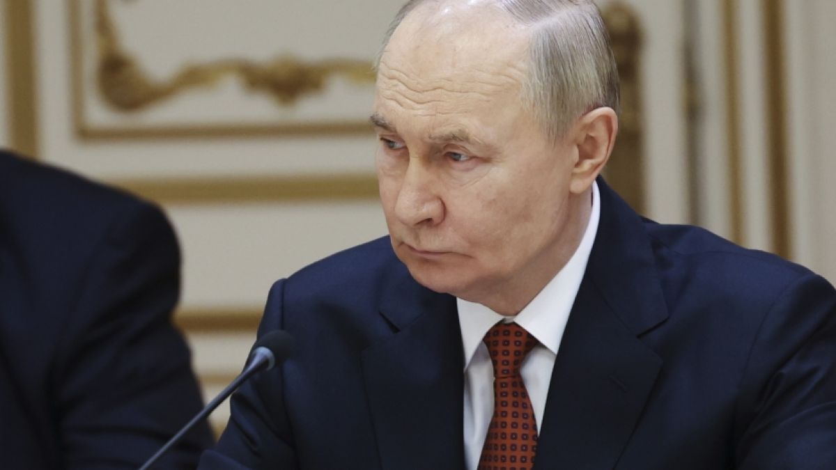 Wladimir Putin hat offenbar Vorbereitungen für eine neue Ukraine-Offensive getroffen. Wladimir Putin hat offenbar Vorbereitungen für eine neue Ukraine-Offensive getroffen. (Foto)