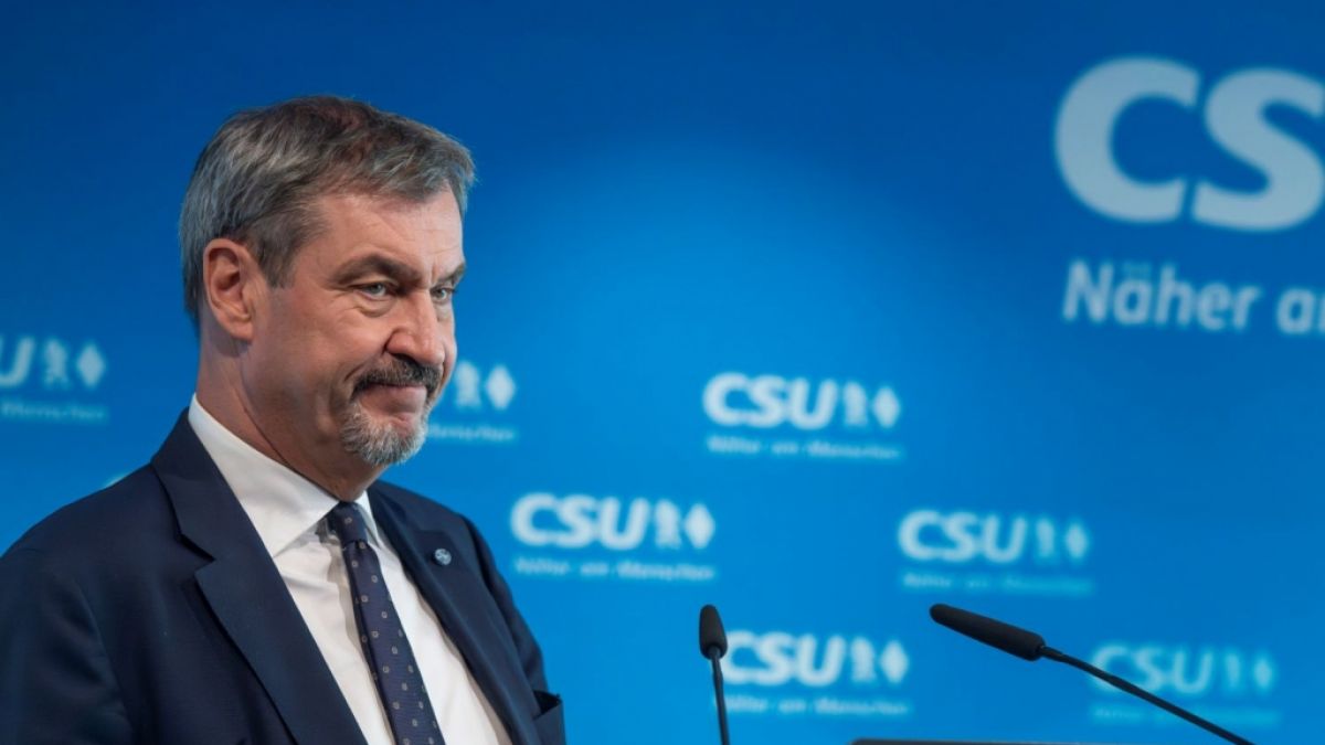 Markus Söder zeigt sich auf Instagram als junger Soldat. (Foto)