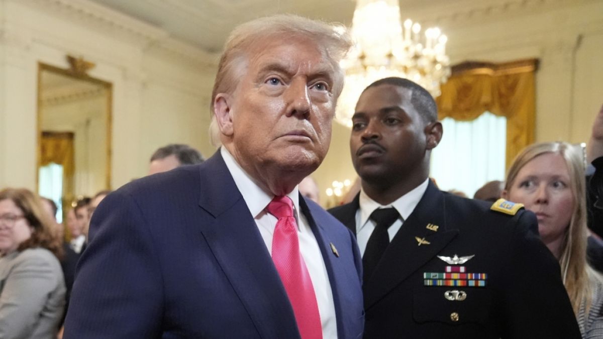 Donald Trump: Zwei Großajatollahs verhängen Fatwa gegen den US-Präsidenten. (Foto)