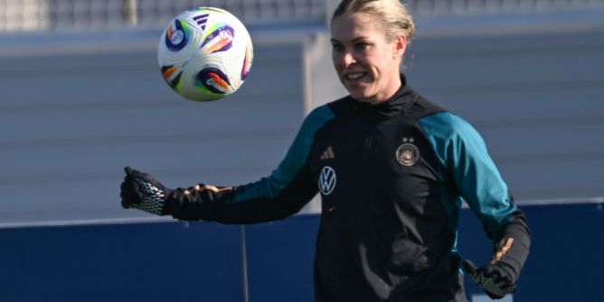 Rebecca Knaak privat