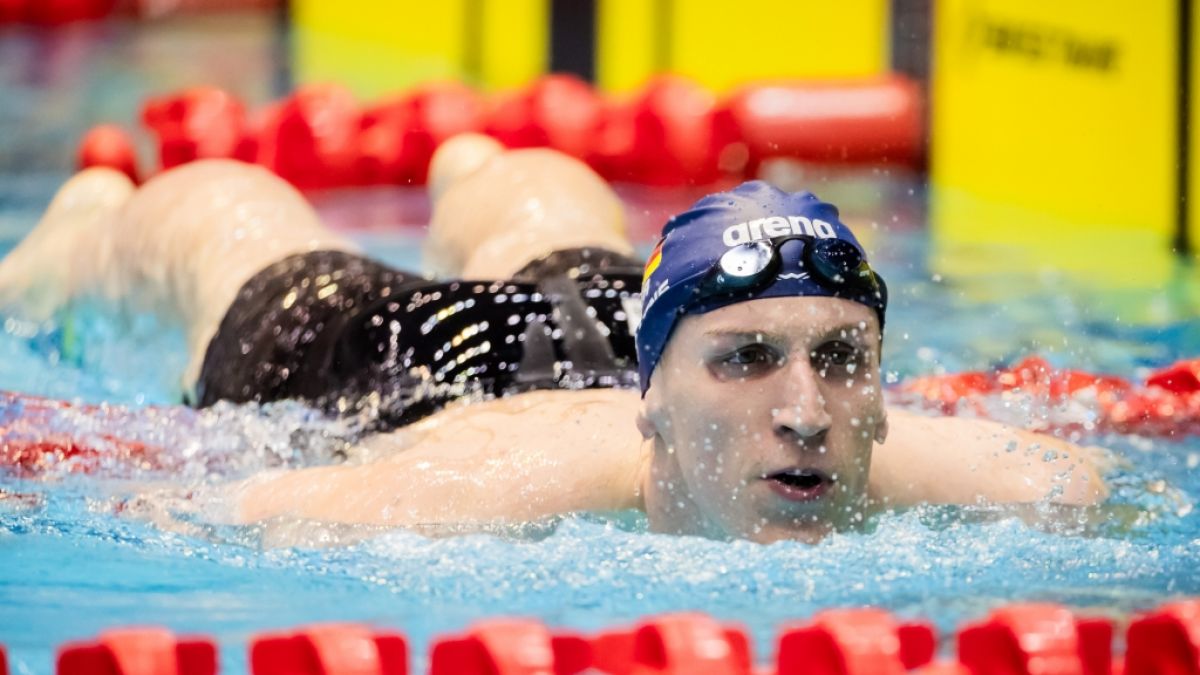 Lukas Märtens will bei der Schwimm-WM 2025 in Singapur um Gold kämpfen. Lukas Märtens will bei der Schwimm-WM 2025 in Singapur um Gold kämpfen. (Foto)