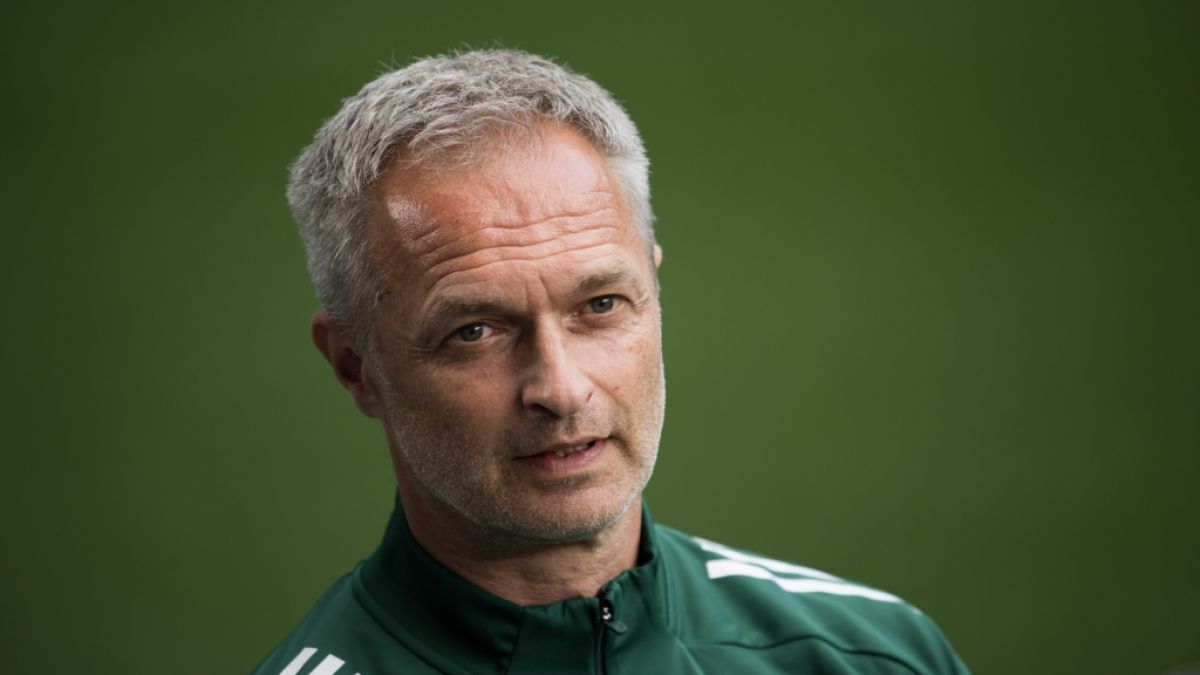 #Christian Wück privat: So lebt jener Trainer jener Frauenfußball-Nationalmannschaft
