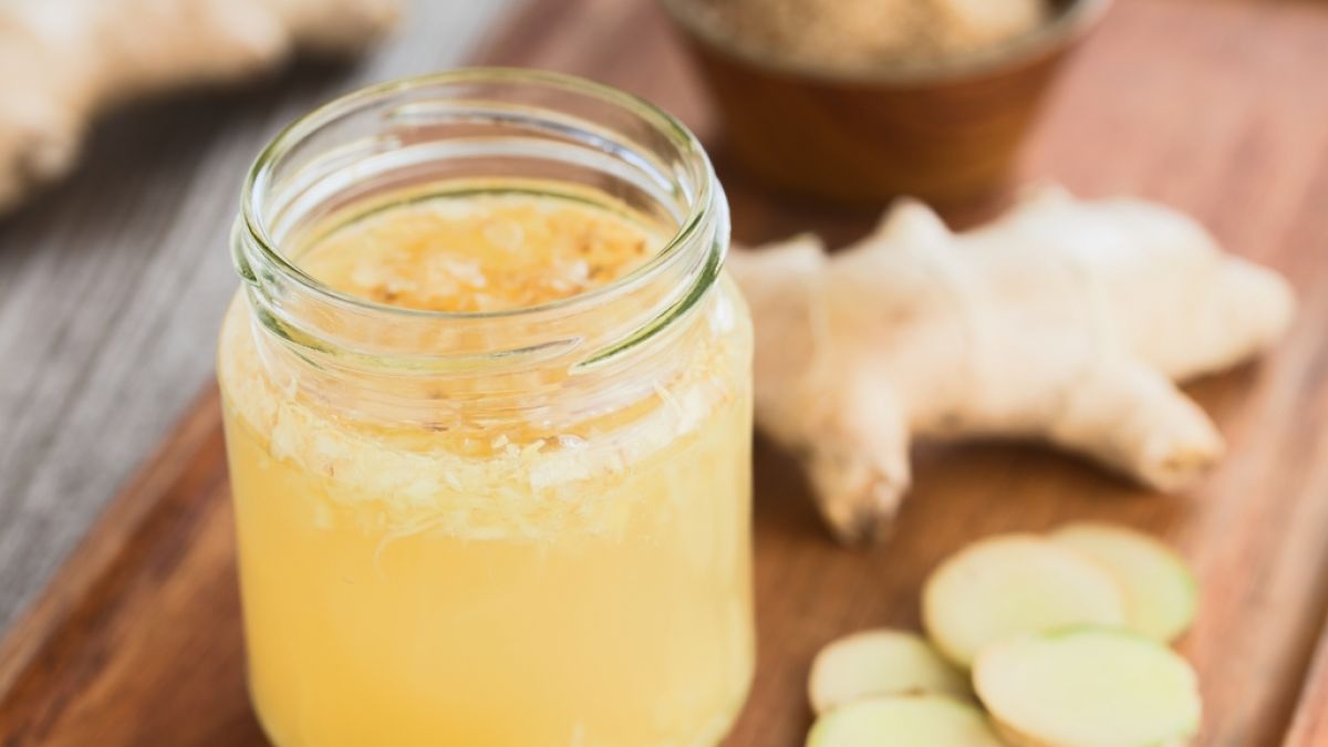 Mit einem Ingwer Bug kann man fermentierte Sommerdrinks herstellen. Mit einem Ingwer Bug kann man fermentierte Sommerdrinks herstellen. (Foto)