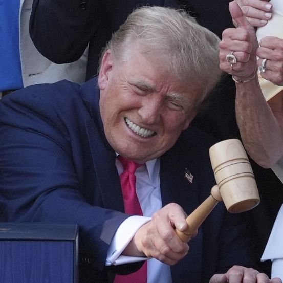 US-Präsident blamiert sich mit Grammatikfehlern in Briefen