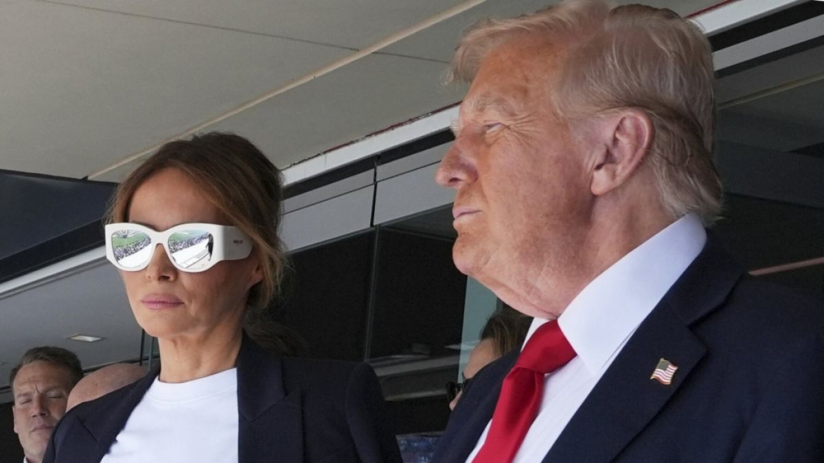 Melania Trump zeigte eine kühle Miene. (Foto)