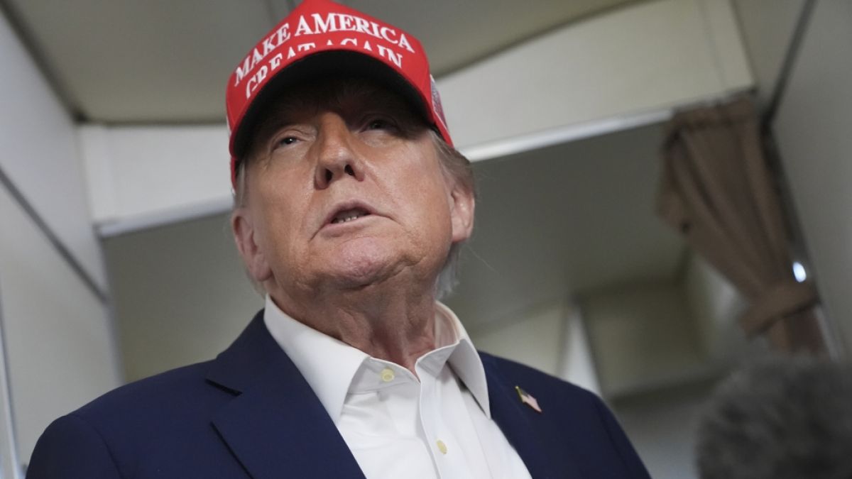 Donald Trump: Seine Umfragewerte sinken immer weiter - ist seine Präsidentschaft in Gefahr?  (Foto)