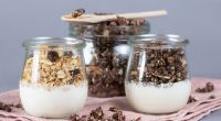 Viele greifen morgens zum Müsli - einige auch aus gesundheitlichen Gründen. Doch nicht alles, was man ins Müsli tut, ist wirklich gesund.