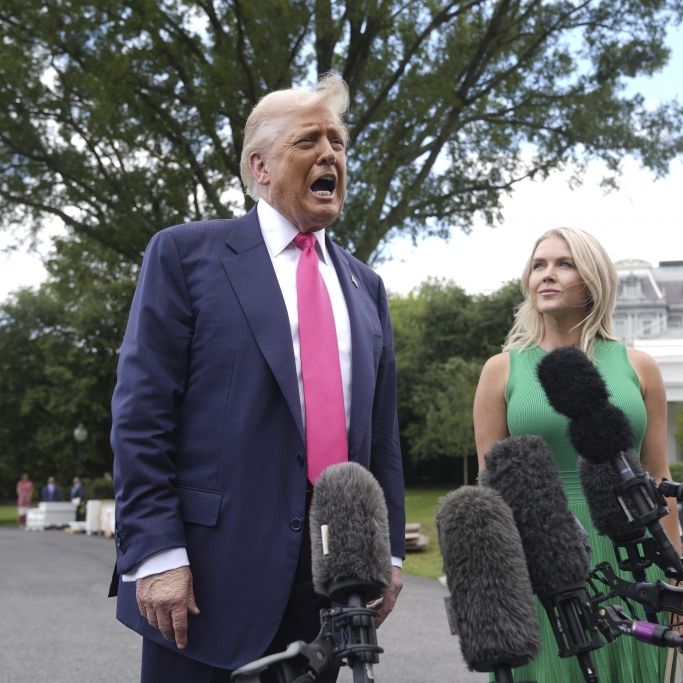Ist der US-Präsident krank? Foto seiner Hand sorgt für wilde Spekulationen
