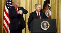 Senator Lindsey Graham (rechts) hat eine deutliche Warnung an Wladimir Putin ausgesprochen.