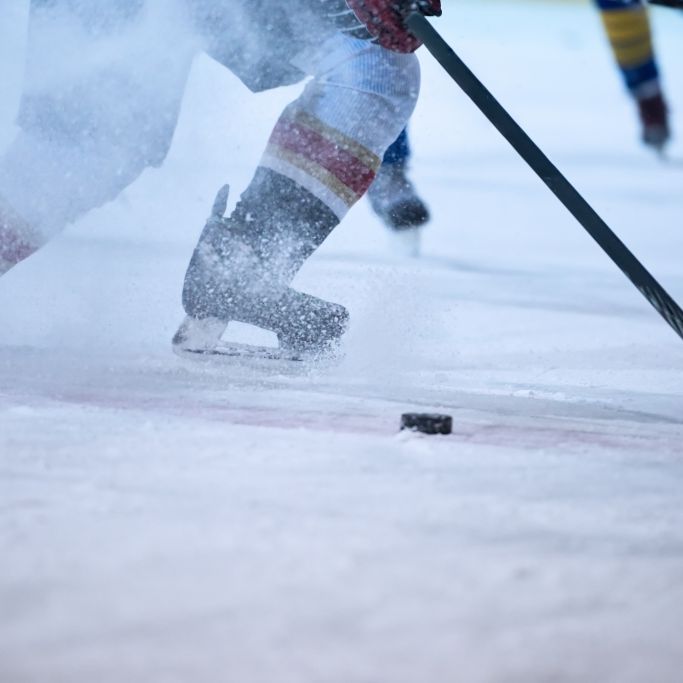 Todes-Tragödie im Ibiza-Urlaub - Eishockey-Star (19) gestorben 