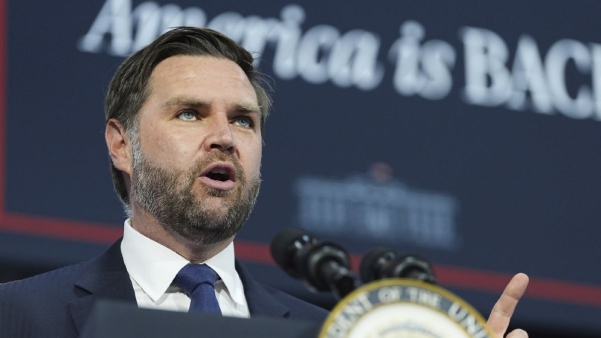 Trump-Vize J.D. Vance hat Urlaubs-Wirbel. (Foto)