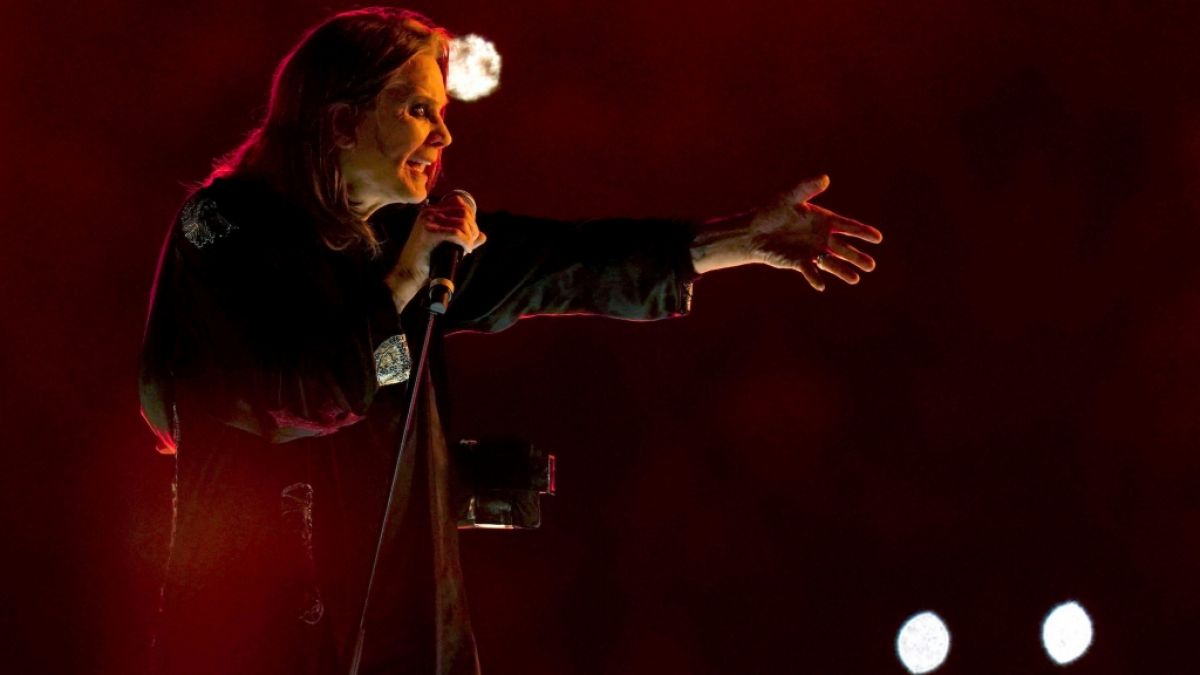 Der plötzliche Tod von "Black Sabbath"-Legende Ozzy Osbourne stürzte die Musikwelt in kollektive Trauer. (Foto)