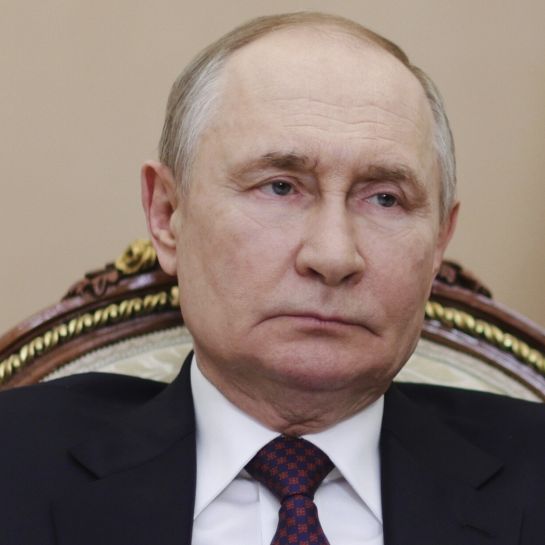 Wladimir Putin regiert im Kreml in seiner fünften Amtszeit als russischer Präsident. 