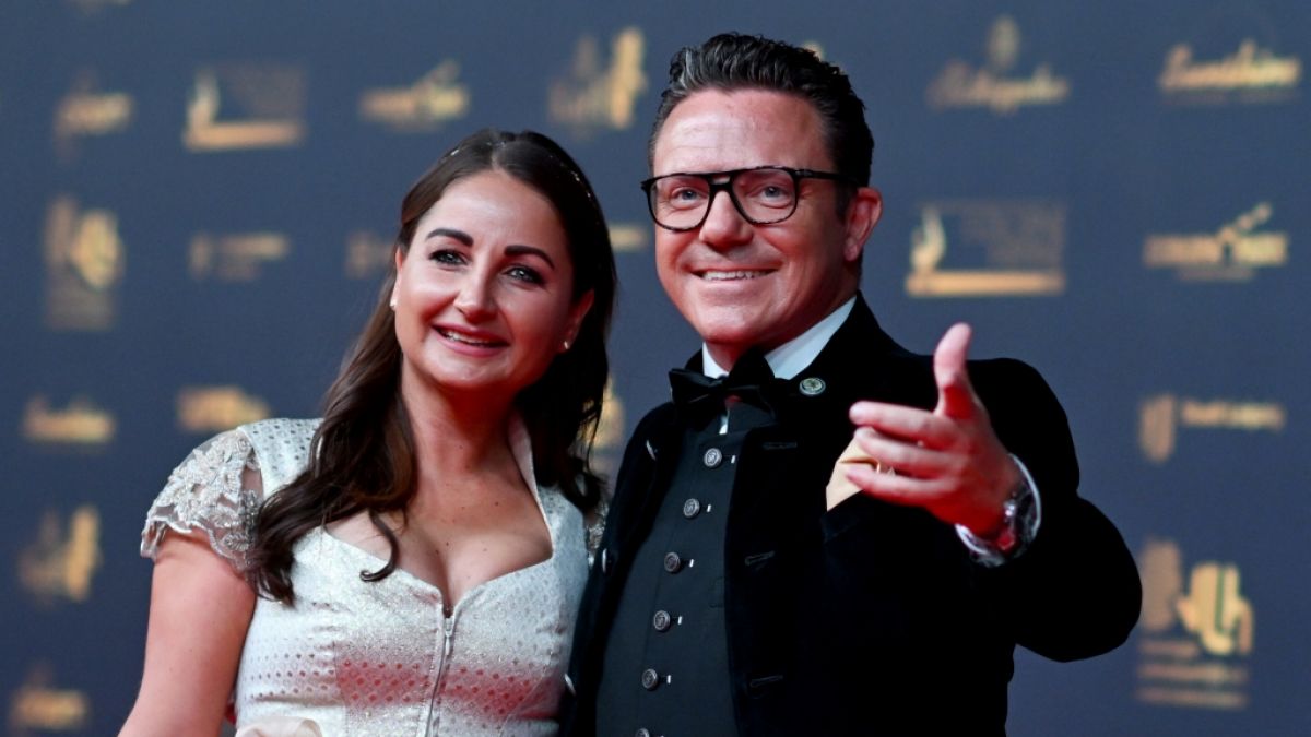 Stefan Mross und Freundin Eva Luginger. Stefan Mross und Freundin Eva Luginger. (Foto)
