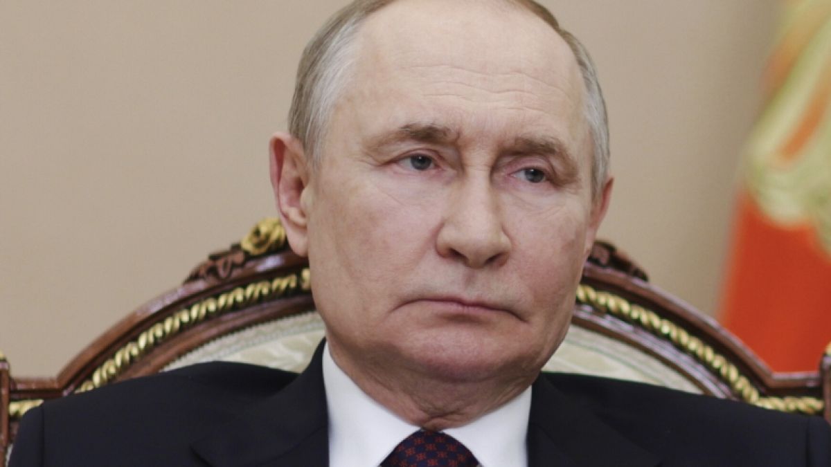 Wladimir Putin soll millionenfache Verstärkung aus Indien erhalten. (Foto)