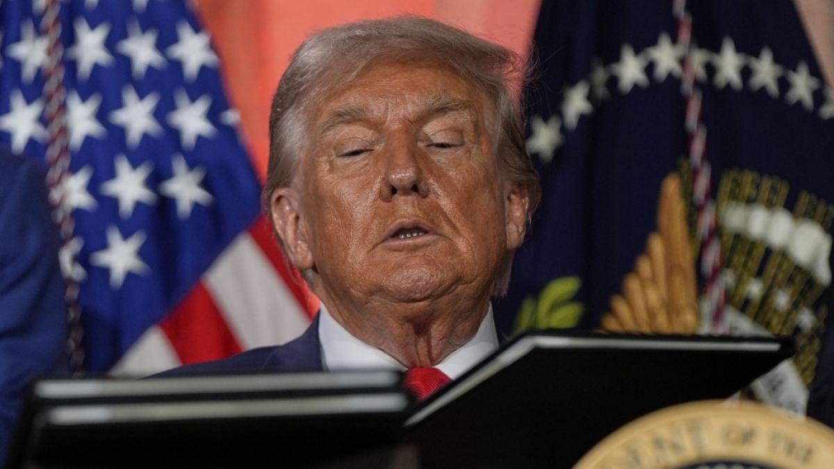 Donald Trump: Executive Order verbietet Campen im öffentlichen Bereich - so geht der US-Präsident gegen Obdachlosigkeit vor. (Foto)