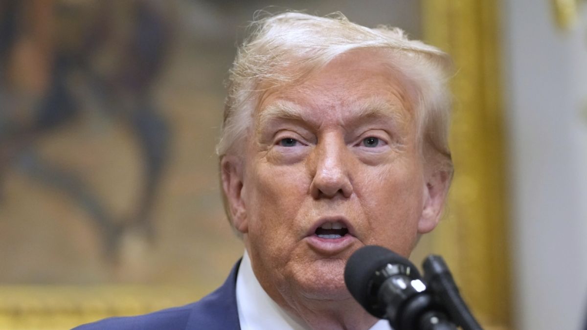 Wenn Donald Trump Ghislaine Maxwell begnadigt, könnte das zu Aufständen führen. (Foto)