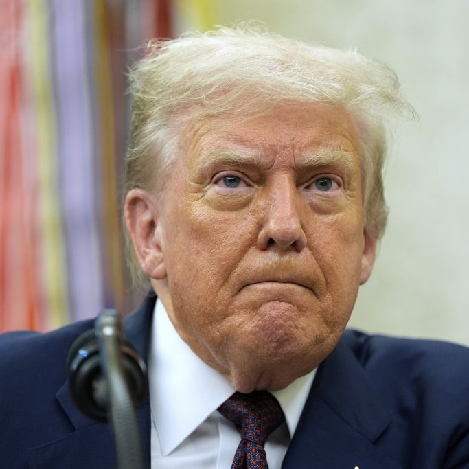 Die Trump-Regierung hat bei den Handelszöllen gegen Japan vorschnell reagiert. Nun rudert der US-Präsident zurück - und entschuldigt sich. Die Trump-Regierung hat bei den Handelszöllen gegen Japan vorschnell reagiert. Nun rudert der US-Präsident zurück - und entschuldigt sich.