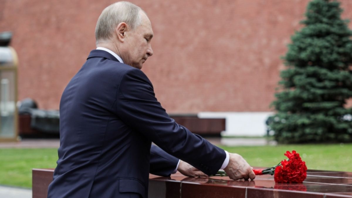 Schon wieder erschüttert ein Todesfall das Umfeld von Wladimir Putin. (Foto)