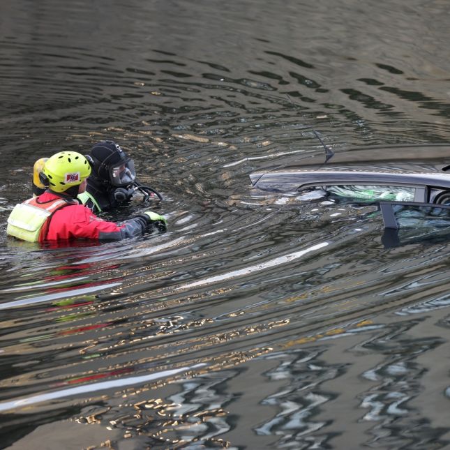 Rettung aus Fahrzeug in Emmendingen