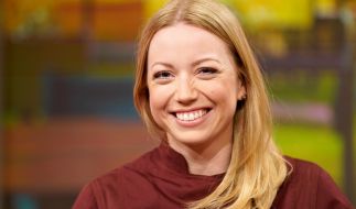 Seit mehr als zehn Jahren ist Zora Klipp bereits Köchin. Nachdem sie bereits ihr eigenes YouTube-Format hatte und eine eigene Koch-Sendung im Fernsehen, moderiert sie mittlerweile auch die ZDF- Seit mehr als zehn Jahren ist Zora Klipp bereits Köchin. Nachdem sie bereits ihr eigenes YouTube-Format hatte und eine eigene Koch-Sendung im Fernsehen, moderiert sie mittlerweile auch die ZDF-
