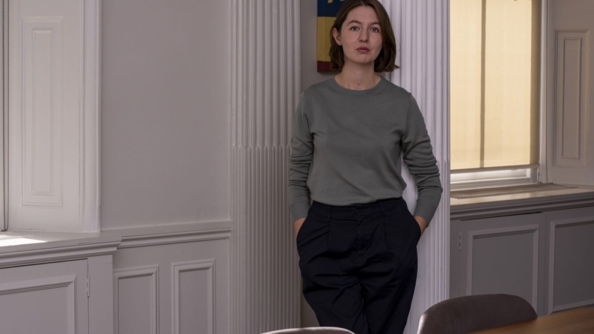 Der irischen Autorin Sally Rooney droht eine Haftstrafe. (Symbolbild) (Foto)