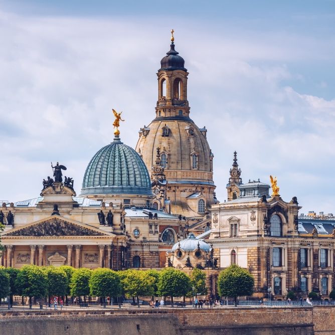 21-Jähriger nach Messerattacke in Straßenbahn in U-Haft