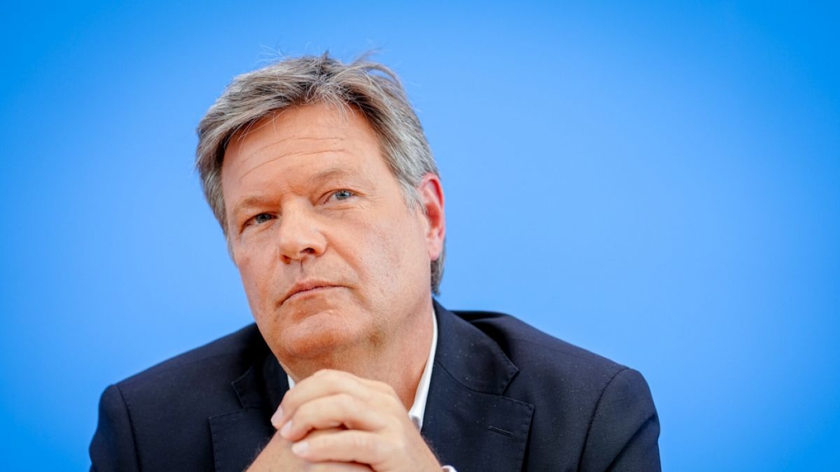 Die CDU-Frauen rechnen nach seinem Rüpel-Abschied mit Robert Habeck ab. (Foto)