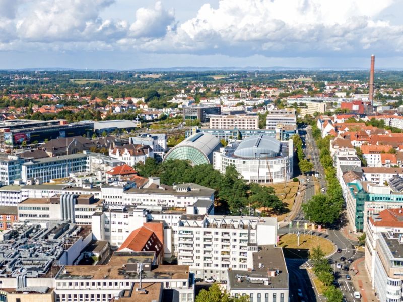 Bielefeld News: Durch Pyrotechnik getötete 18-Jährige - kein Zusammenhang