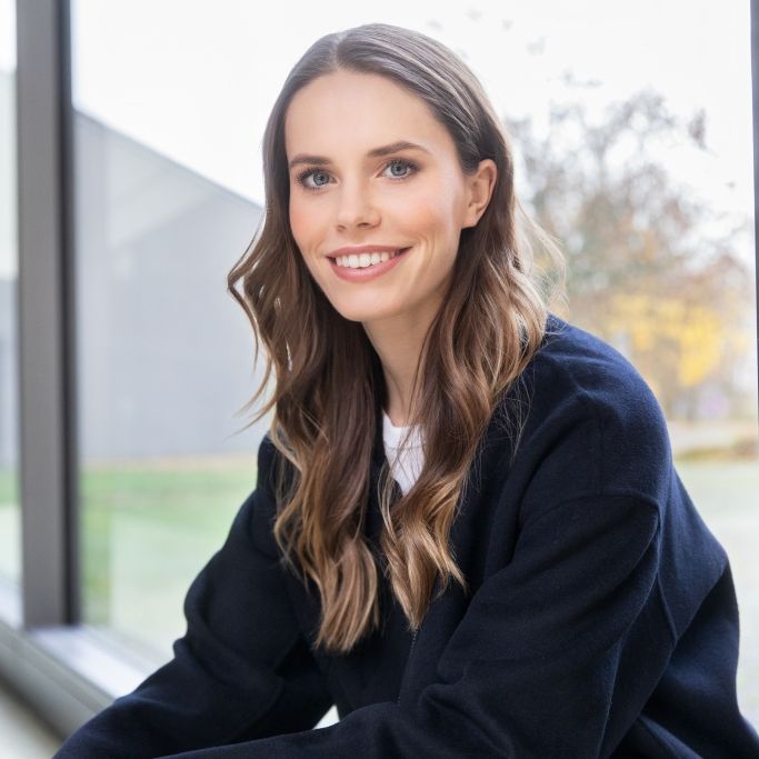 So lebt die ZDF-Sportreporterin abseits der Kameras