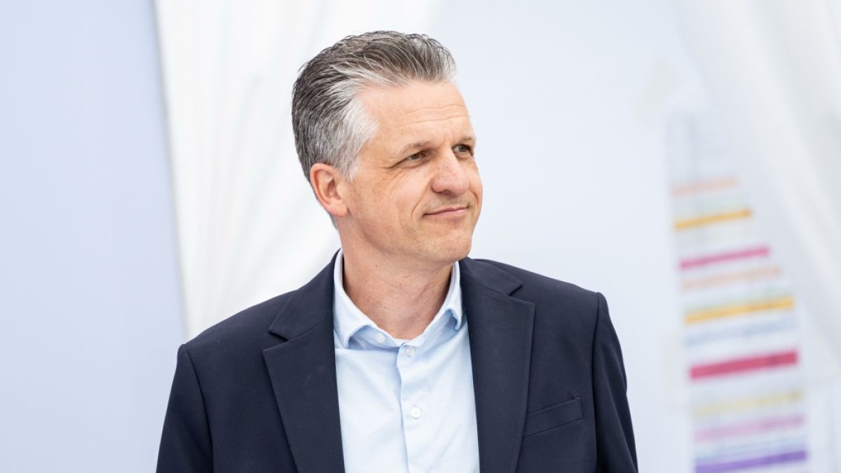 CDU-Politiker Thorsten Frei lebt privat als Familienvater mit Frau und drei Kindern. (Foto)