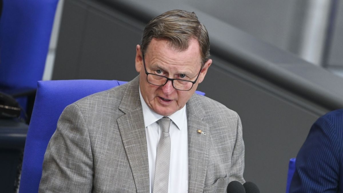 Bundestagsvizepräsident Bodo Ramelow (Linke) spricht sich für eine neue Nationalhymne und -flagge aus. (Foto)