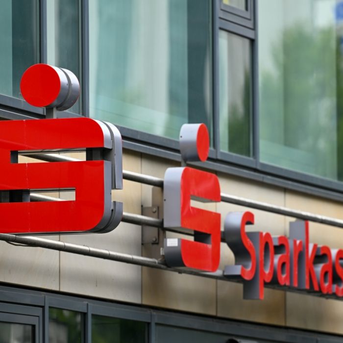 Sparkasse warnt Kunden vor miesem Telefonbetrug 