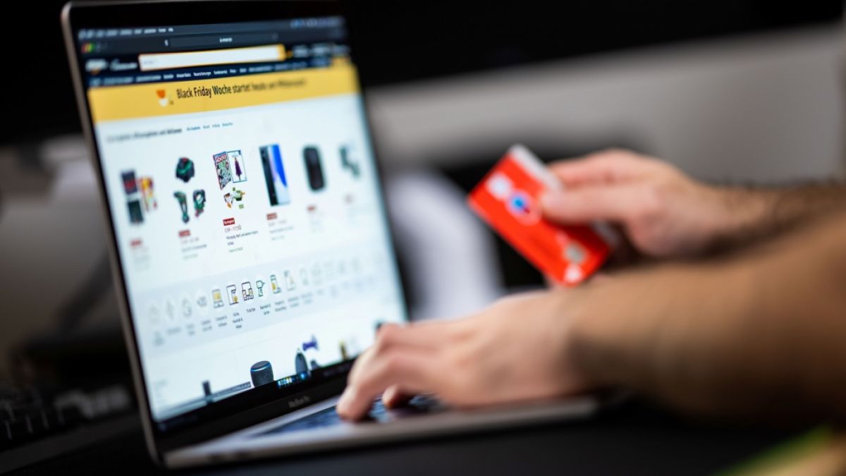 Das neue Gesetz soll Mitte Dezember in Kraft treten. Bis dahin müssen alle Online-Händler einen Widerruf-Button eingebaut haben. (Foto)