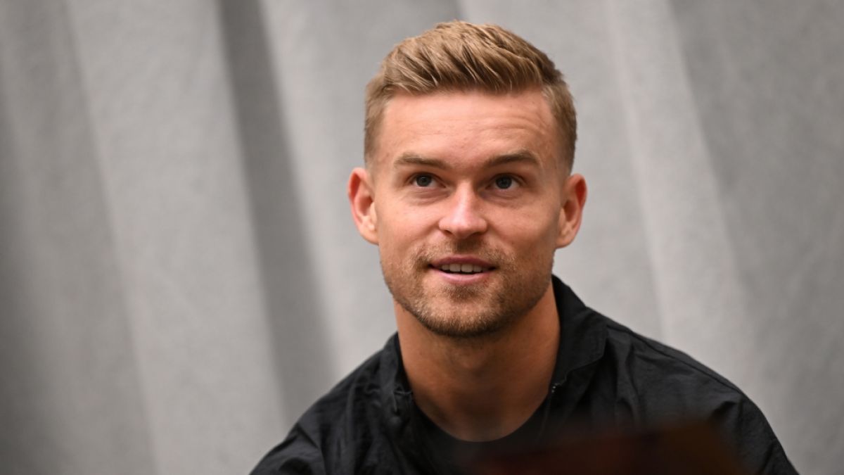 Stuttgart-Kicker Maximilian Mittelstädt hat privat sein Glück mit Frau Lea gefunden. (Foto)