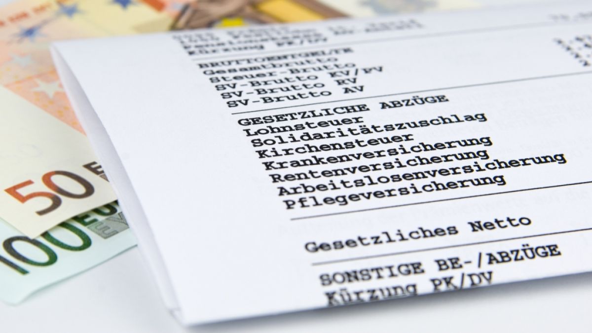 2026 steigt die Beitragsbemessungsgrenze für Kranken-, Renten-, und Pflege-Versicherung. Gutverdiener trifft es dann besonders hart. (Foto)