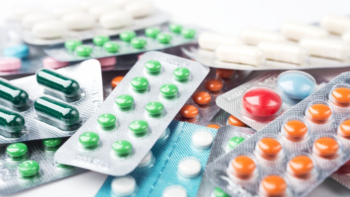 Bestimmte Medikamente vertragen sich nicht mit der Wirkung von Kaffee im Körper. (Foto)