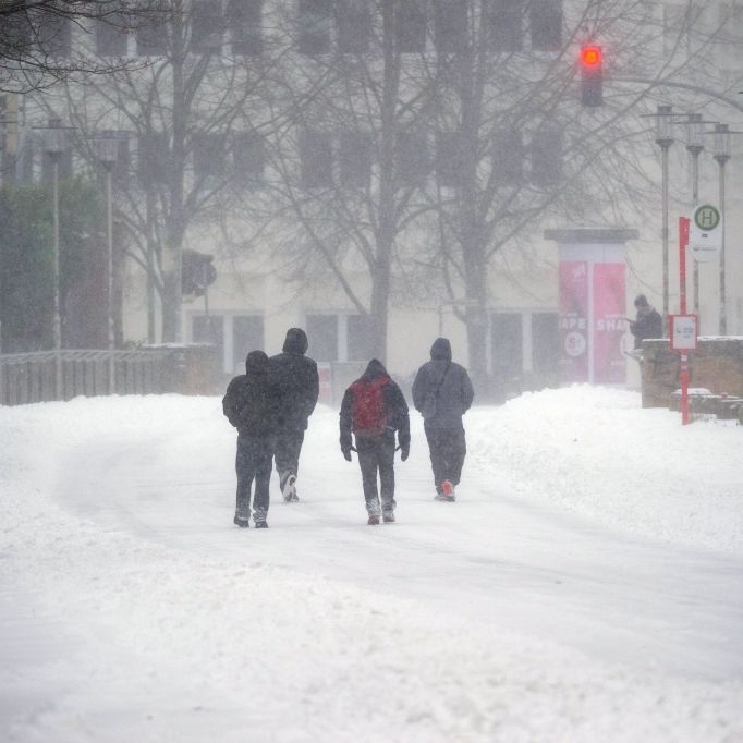 DWD warnt vor Schneefall in mehreren Gemeinden
