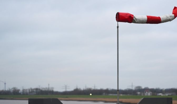 Der DWD hat eine Sturm-Warnung herausgegeben (Symbolbild).