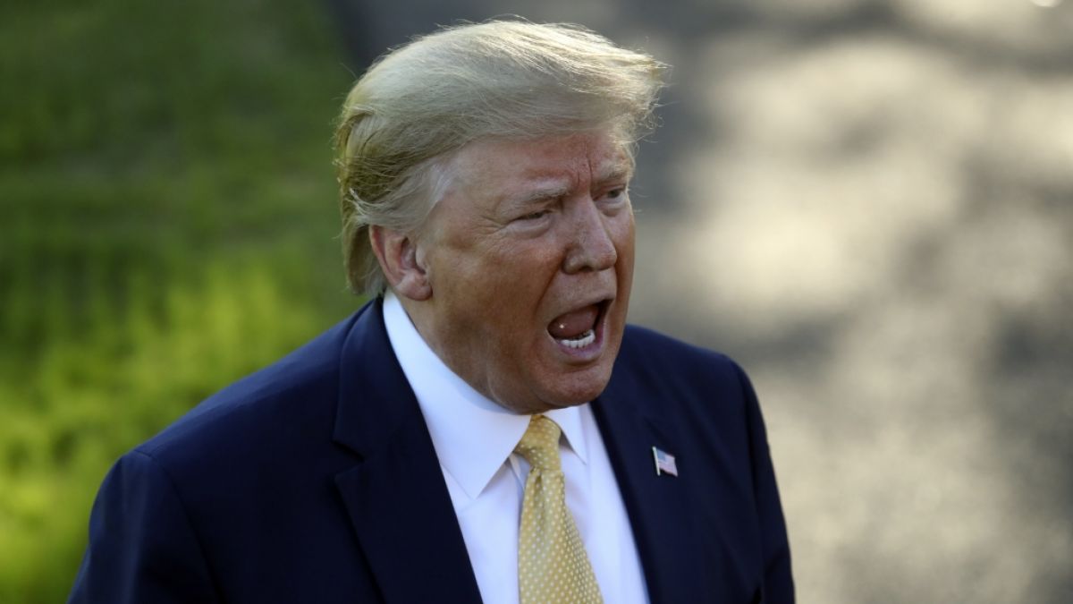 W&auml;hrend seines Staatsbesuchs in Gro&szlig;britannien hat Donald Trump wenig Lust auf Volksn&auml;he - ein Indiz daf&uuml;r, dass der US-Pr&auml;sident die Stippvisite bei K&ouml;nig Charles III., Prinzessin Kate und Co. nur widerwillig absolviert? (Foto)