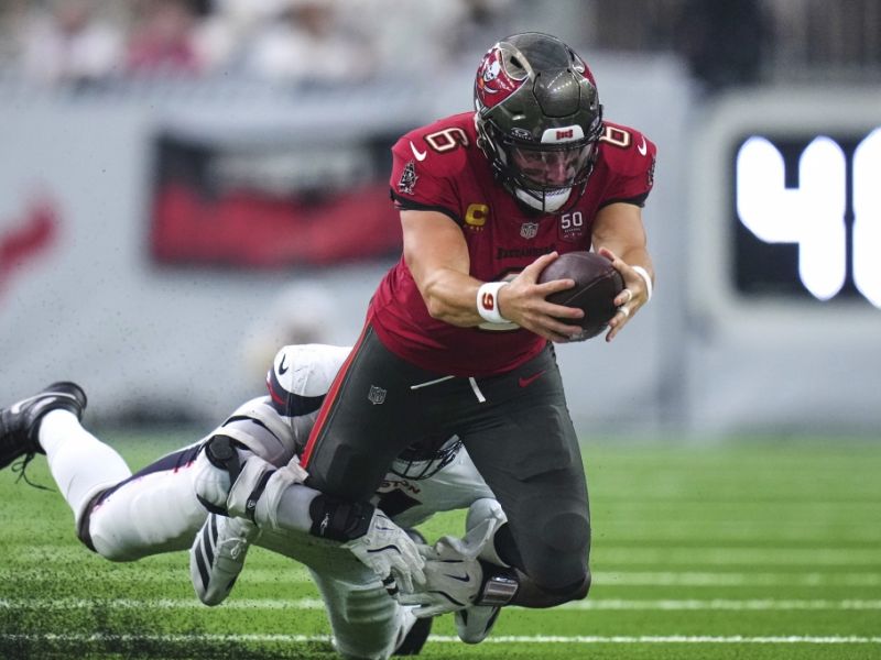 NFL live: Tampa Bay Buccaneers gegen Carolina Panthers streamen!