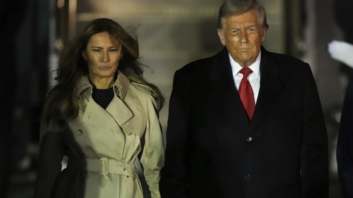 Melania und Donald Trump sind zum Staatsbesuch in Großbritannien gelandet. (Foto)