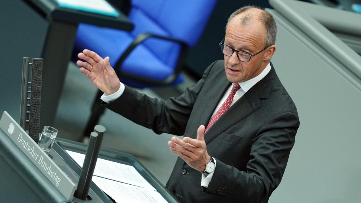 Während der Generaldebatte zum Haushalt 2025 im Bundestag hat Bundeskanzler Friedrich Merz seine Pläne für den "Herbst der Reformen" vorgelegt. (Foto)