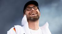 Mark Forster hat sich auf Instagram ohne Kappe gezeigt und bringt damit seine Fans völlig zum Ausrasten.