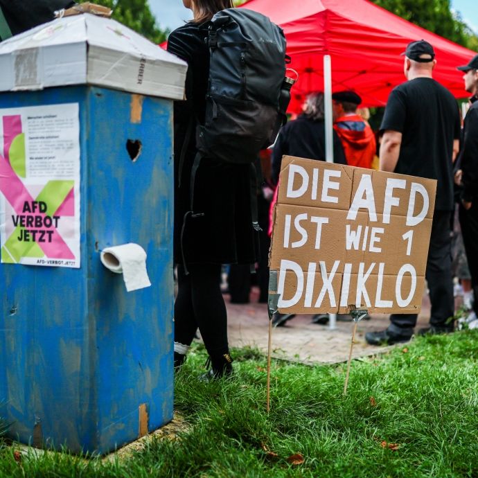 Wann und wo gibt's am Freitag Demos gegen AfD, Menschenhass und Rechtsruck?