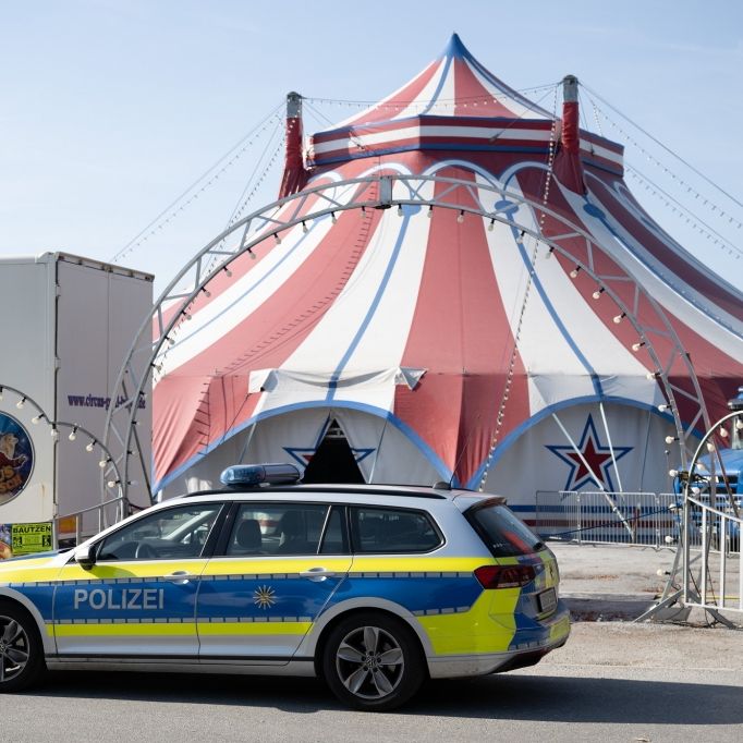 Artistin (27) stirbt während Zirkusvorstellung nach Trapez-Sturz