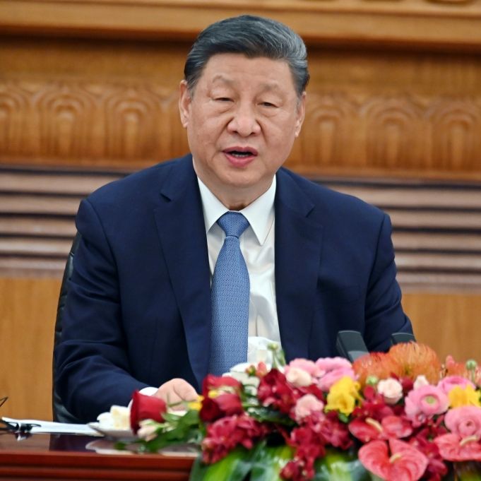 China präsentiert neue Super-Waffe bei Militärübung